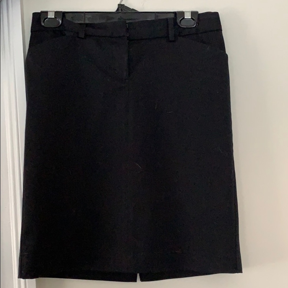Black professional pencil skirt
